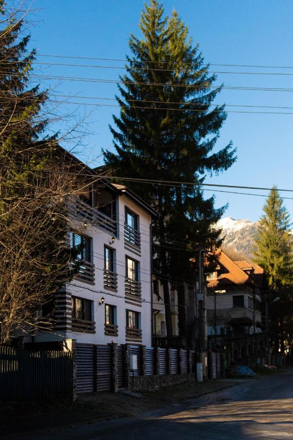 Hotel Imperial Sinaia Exteriér fotografie
