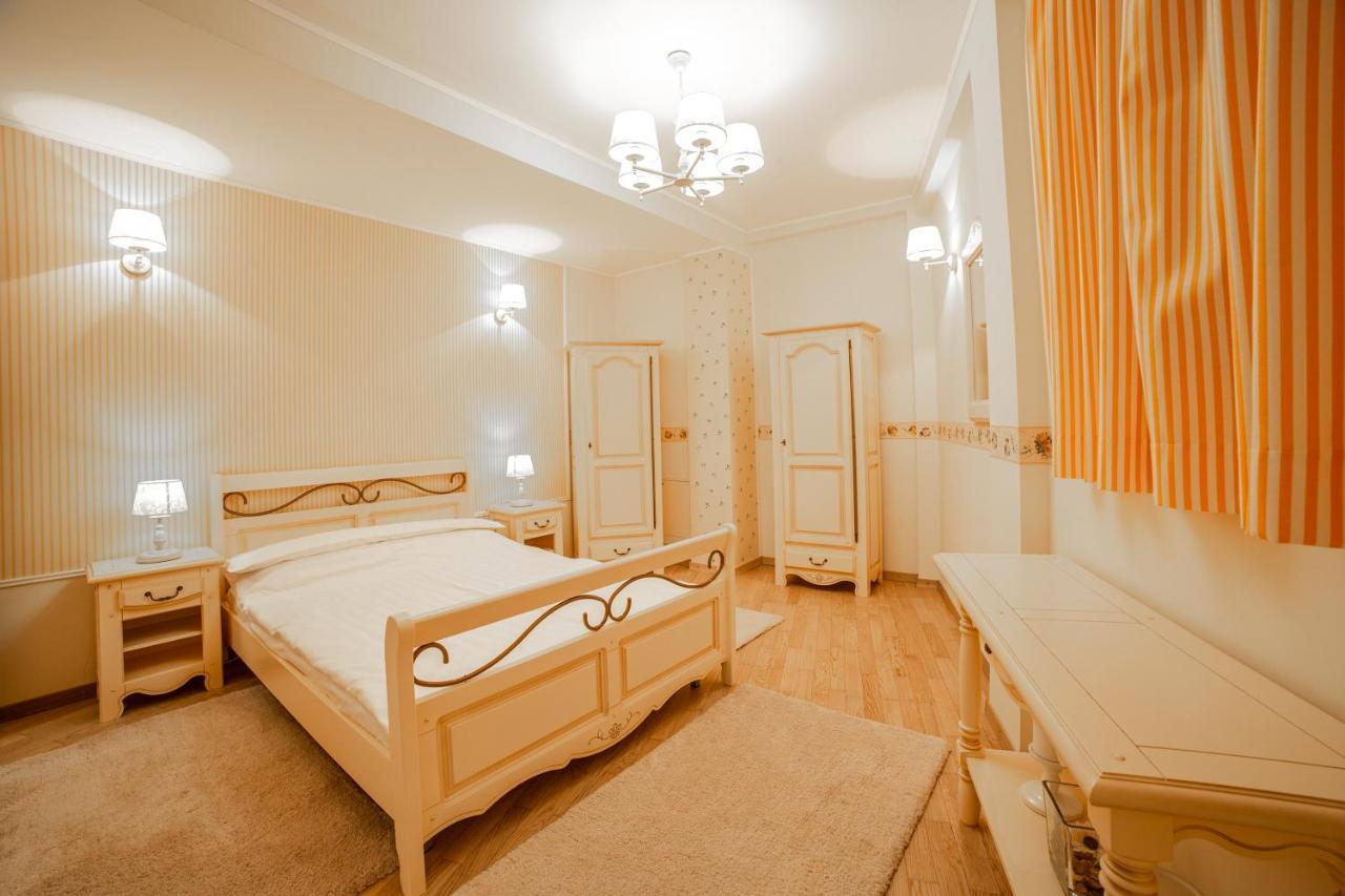 Hotel Imperial Sinaia Exteriér fotografie