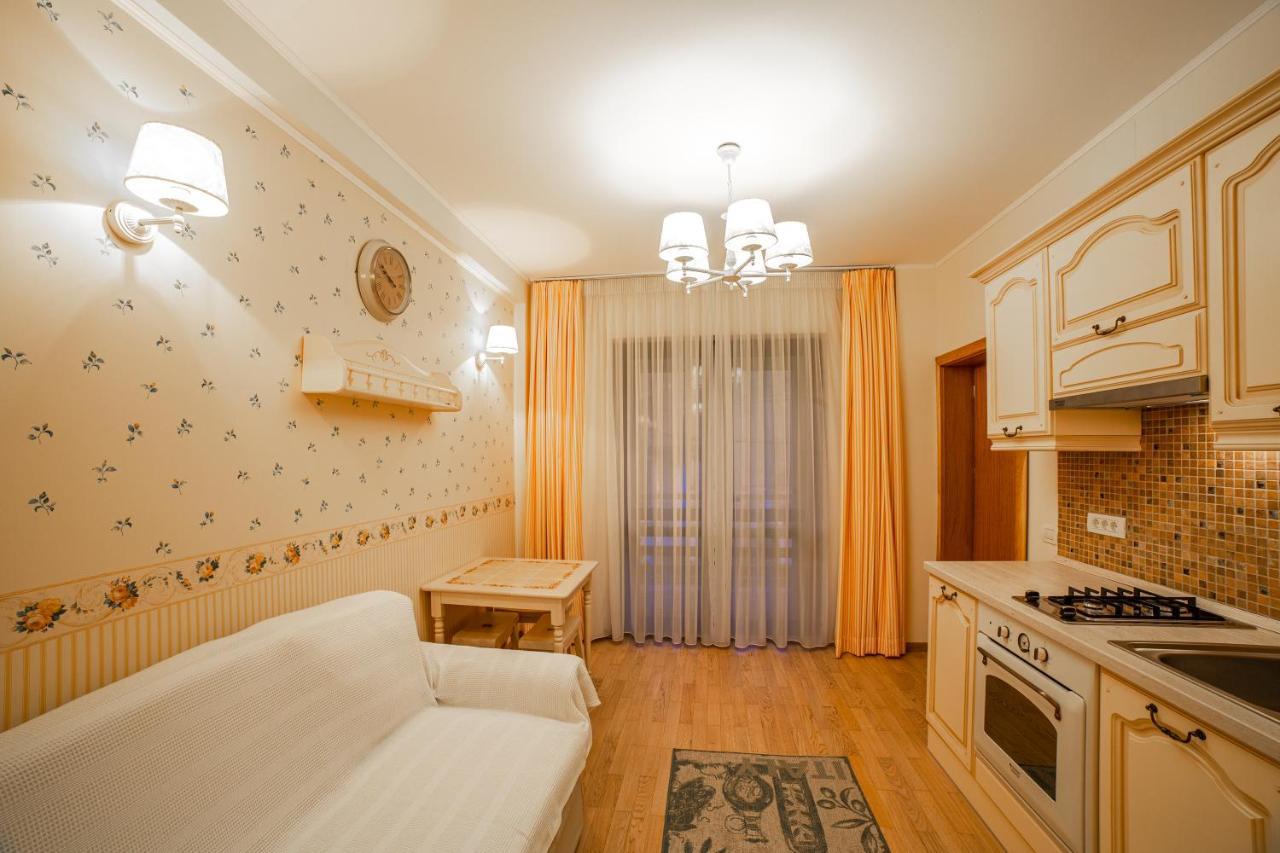 Hotel Imperial Sinaia Exteriér fotografie