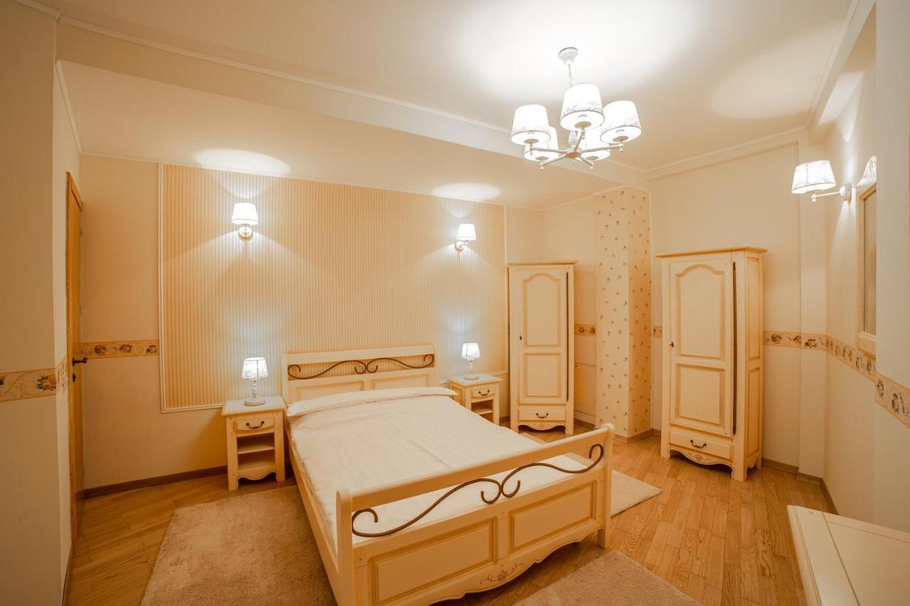Hotel Imperial Sinaia Exteriér fotografie